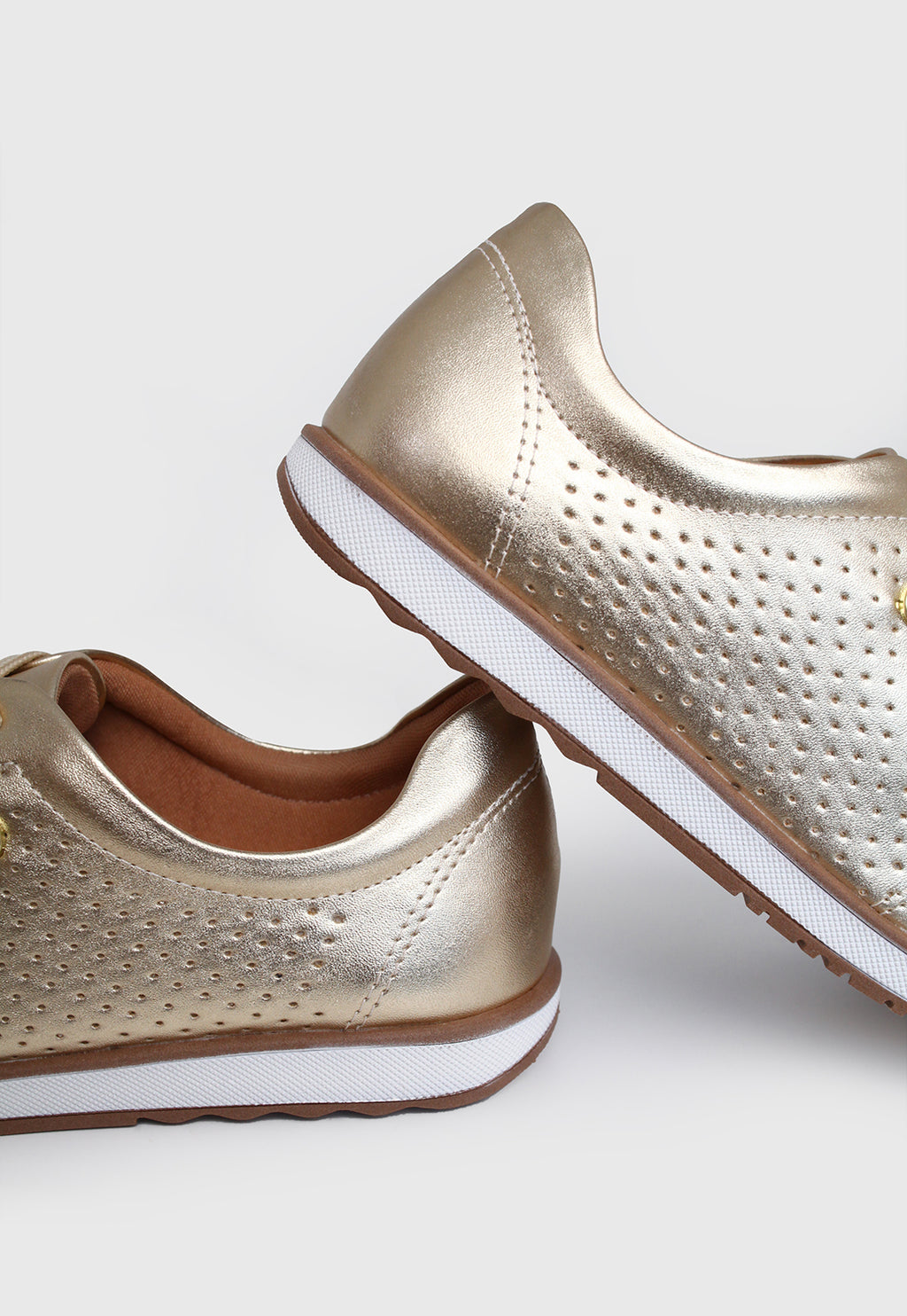 Tenis 166020 Metalizado Dourado