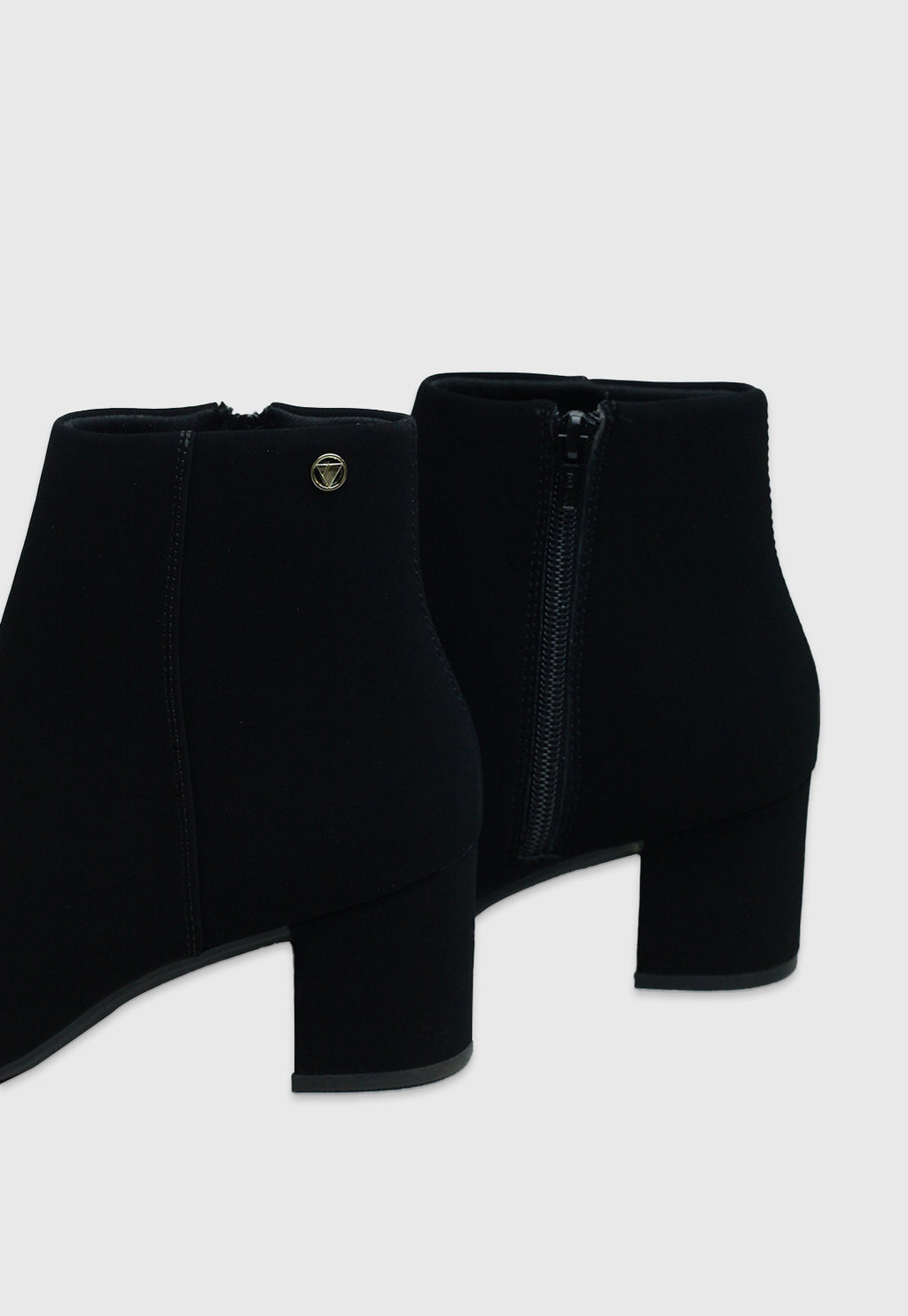Bota Cano Curto 172054 Nobuck Preto