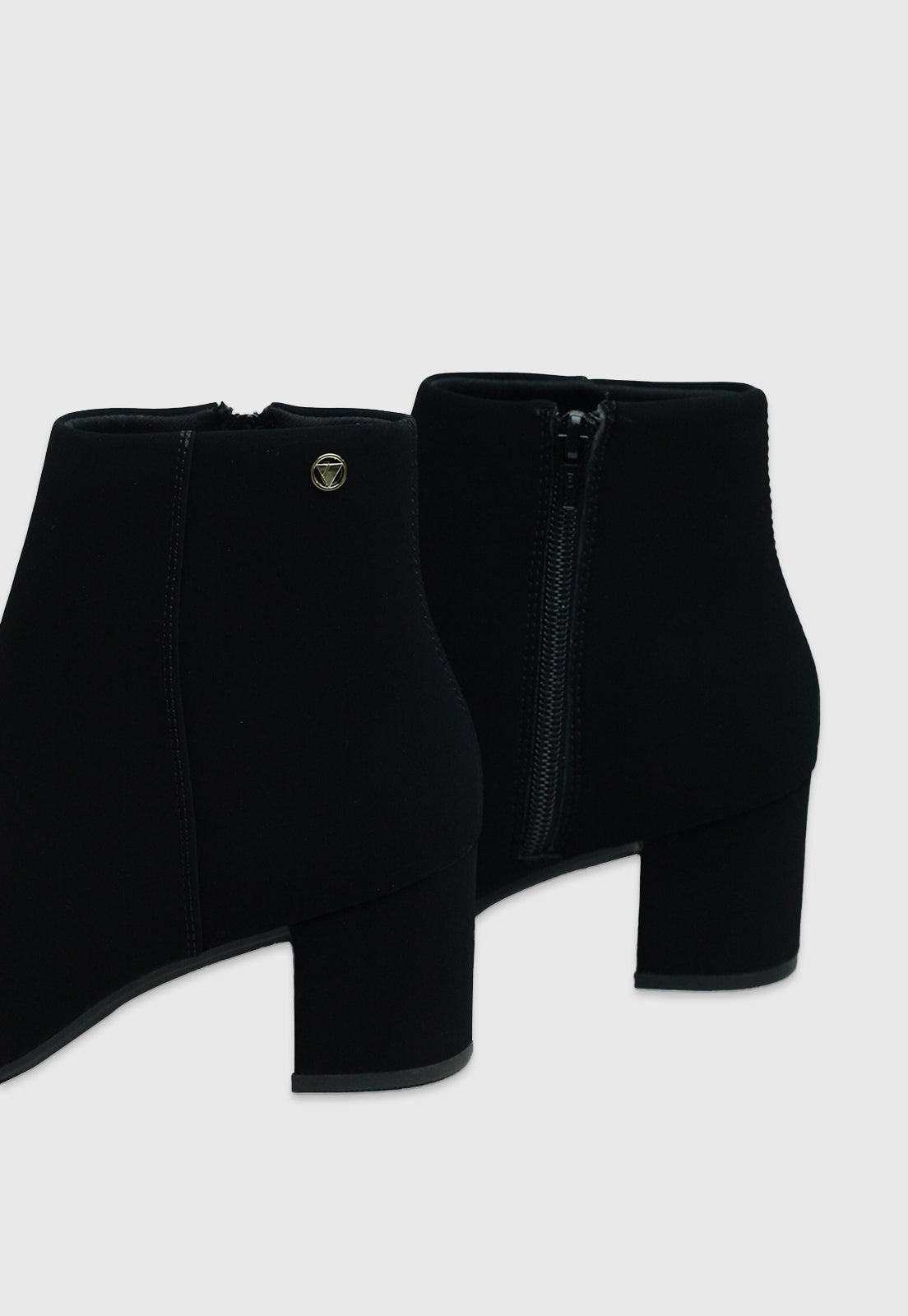 Bota Cano Curto 172054 Nobuck Preto