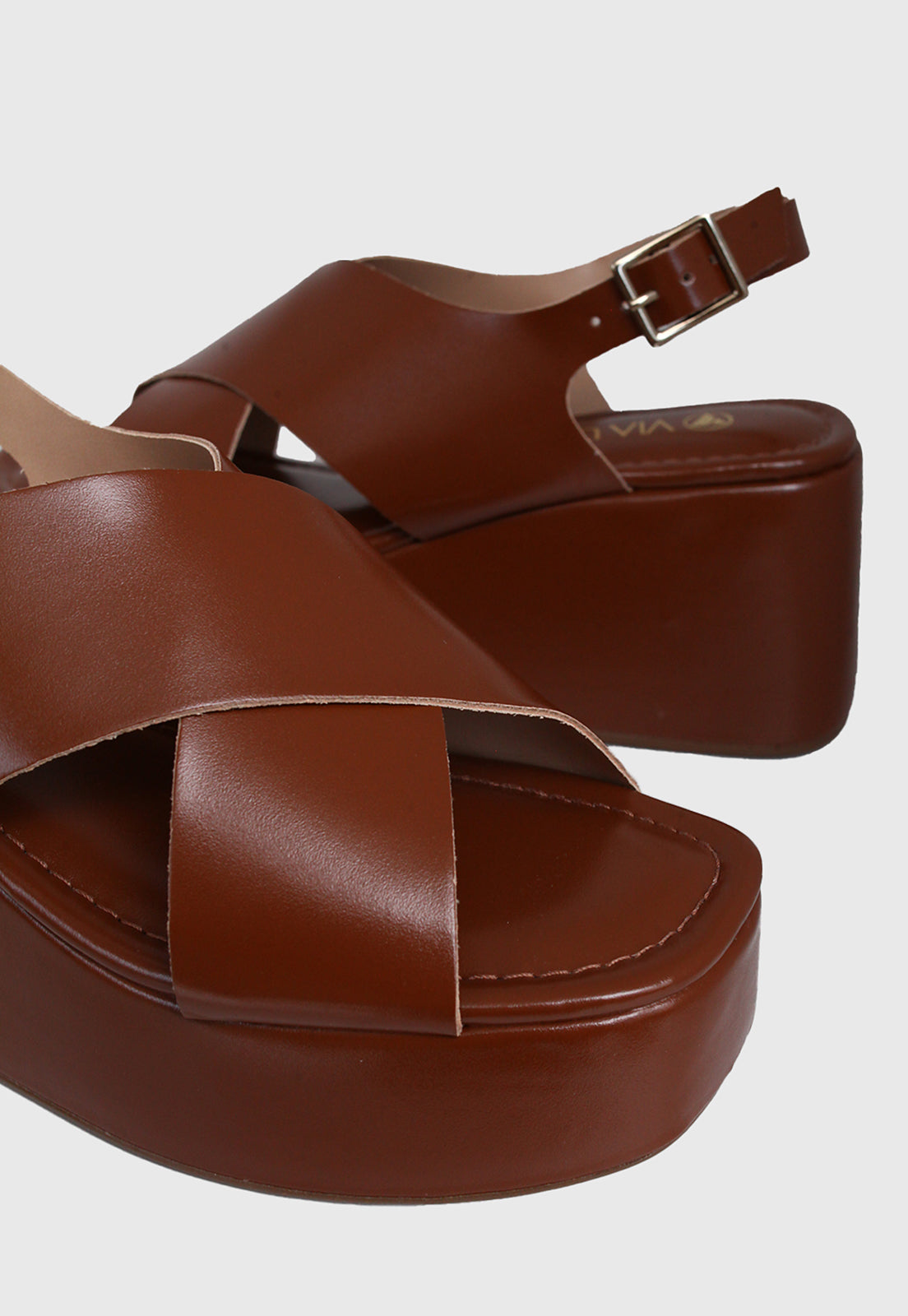 Sandalia Anabela 639034 Napa Rock Caramelo