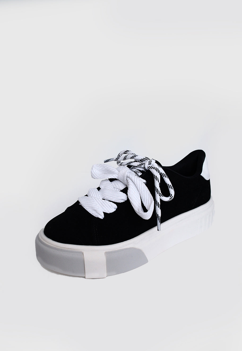 Tenis 850015 Camurça Preto