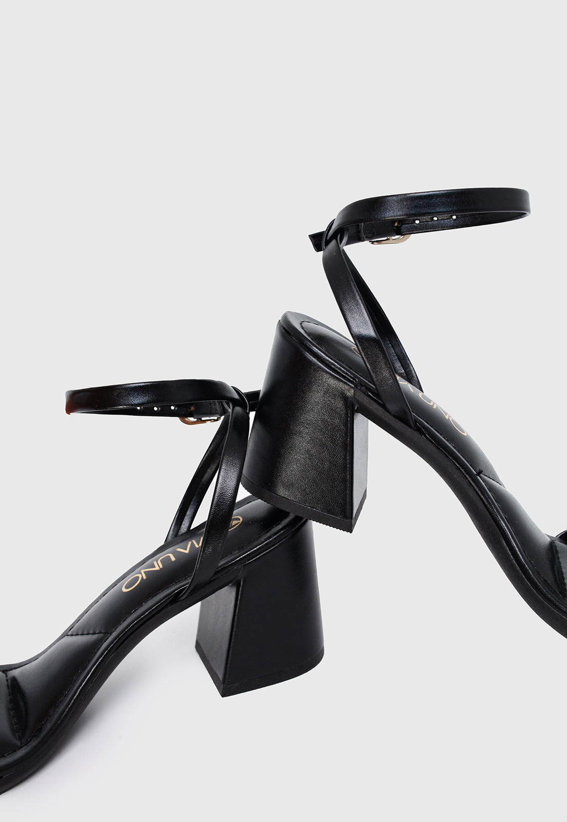 Sandalia Salto Medio 857041 Napa Rock Preto