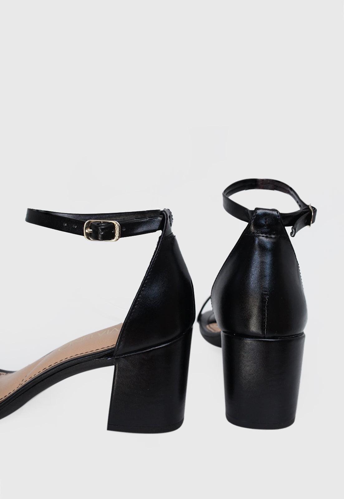 Sandalia Salto Medio 858026 Napa Rock Preto