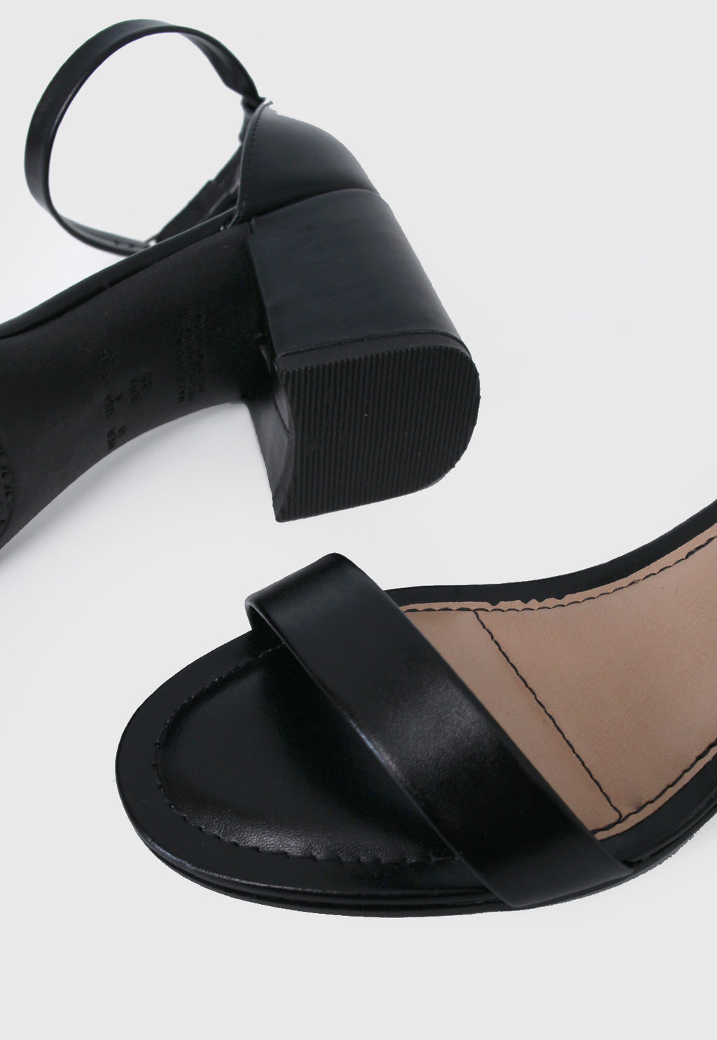Sandalia Salto Medio 858026 Napa Rock Preto