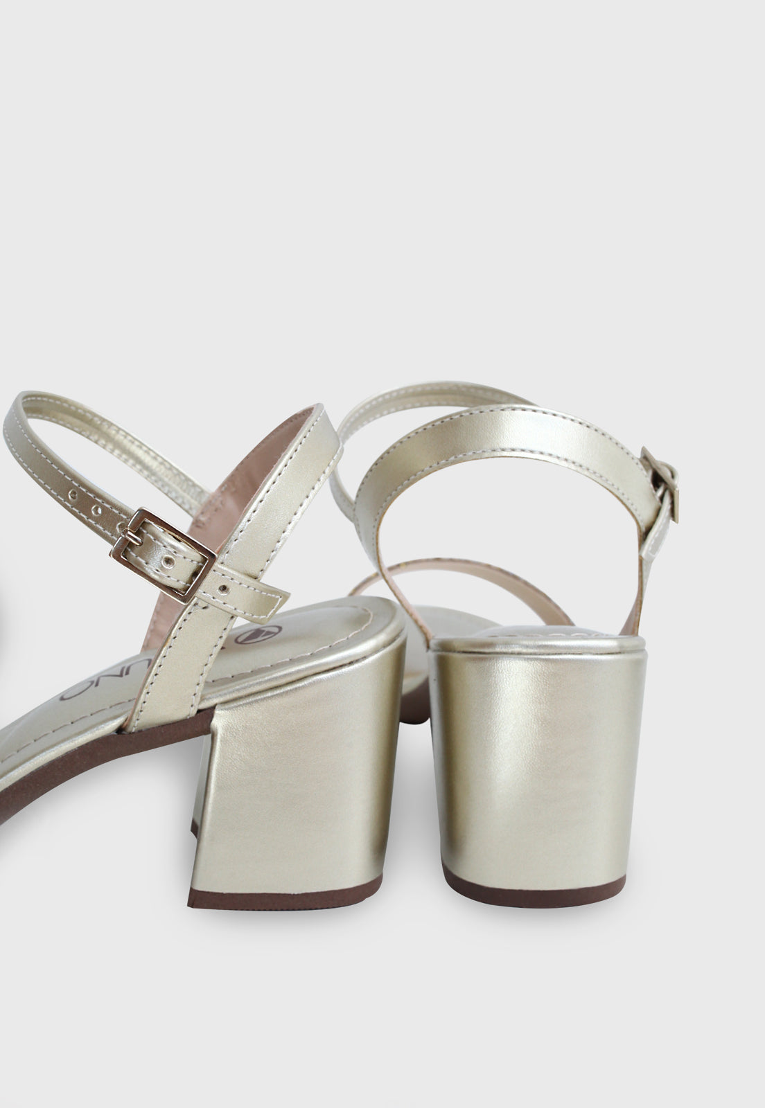 Sandalia Salto Medio 858030 Elegance Ouro Light