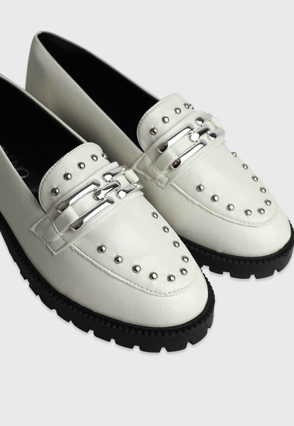 Loafer 868047 Polish Off White