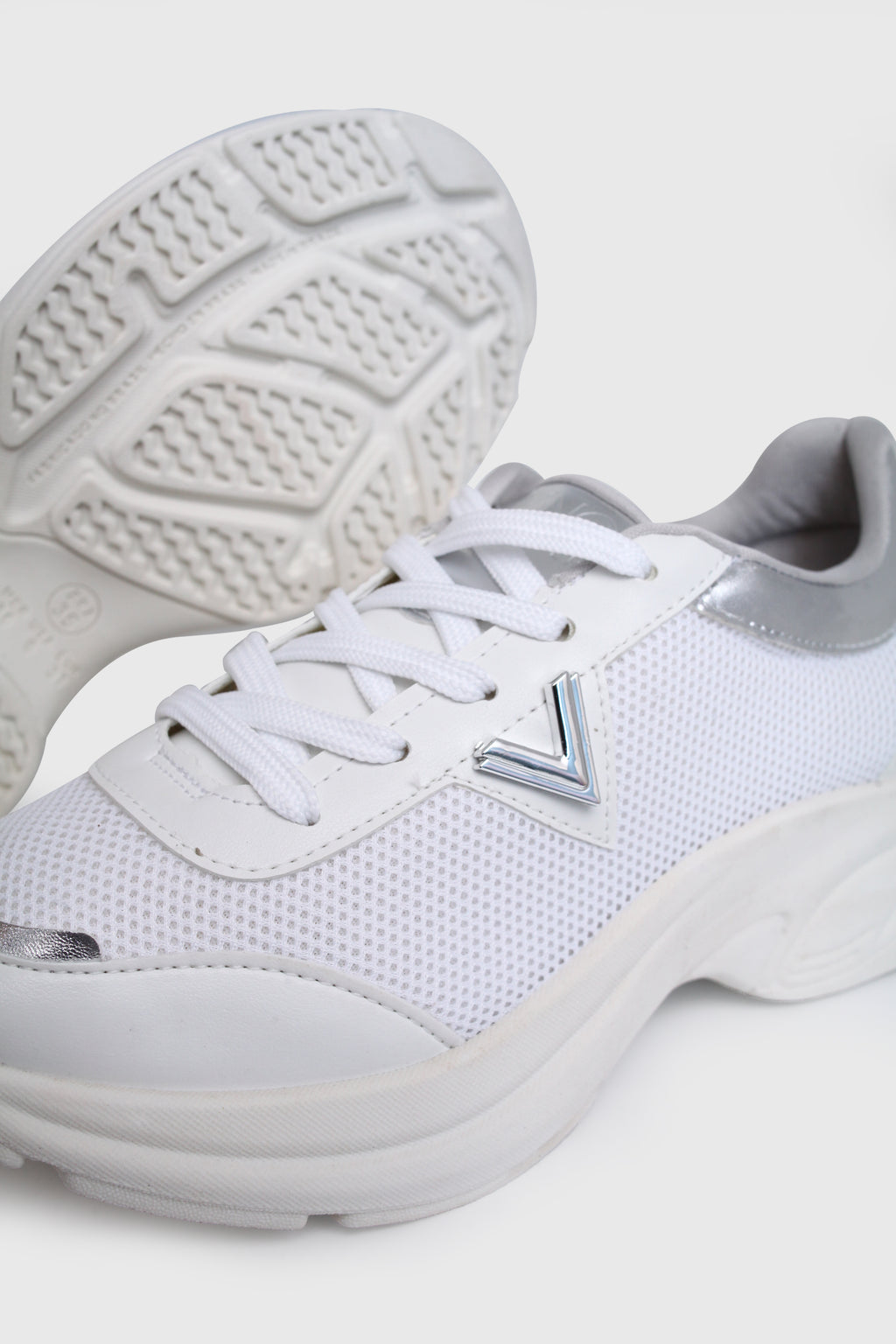 Tenis 914005 Tela Favo Branco