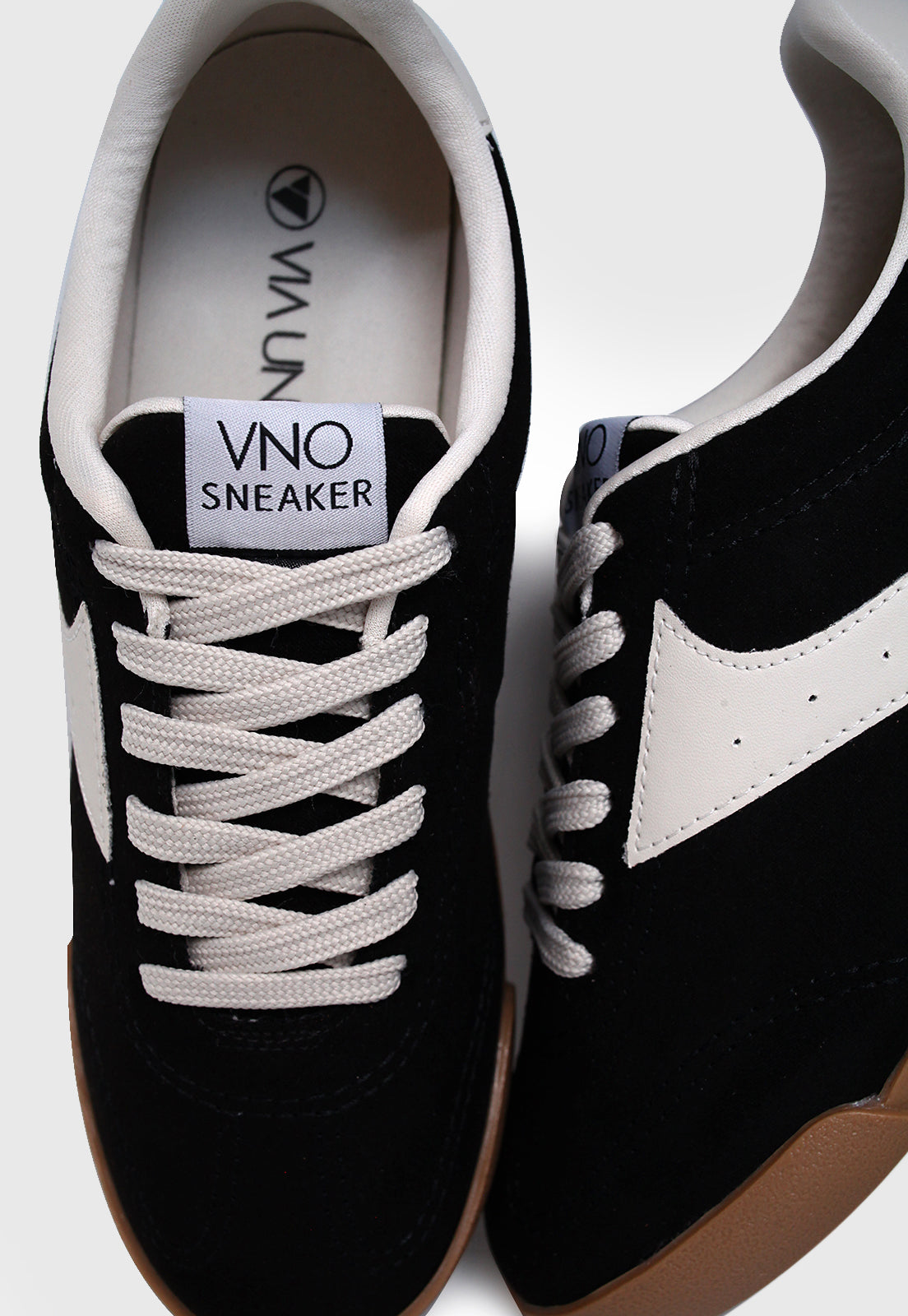 Tenis 915007 Camurça Preto