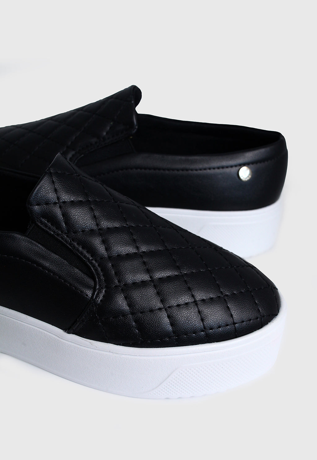 Tenis 945001 Mestiço Preto