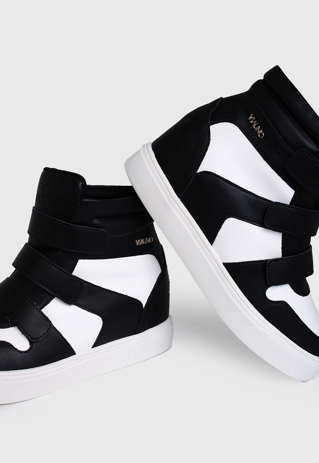 Tenis 960001 Mestiço Branco/Preto