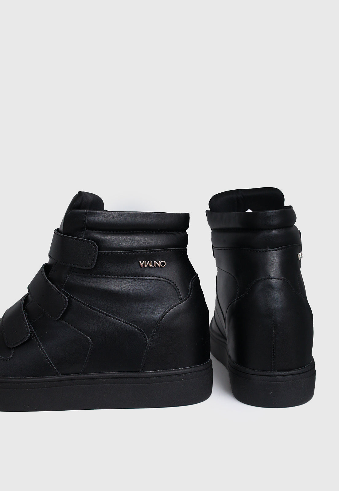 Tenis 960001 Mestiço Preto