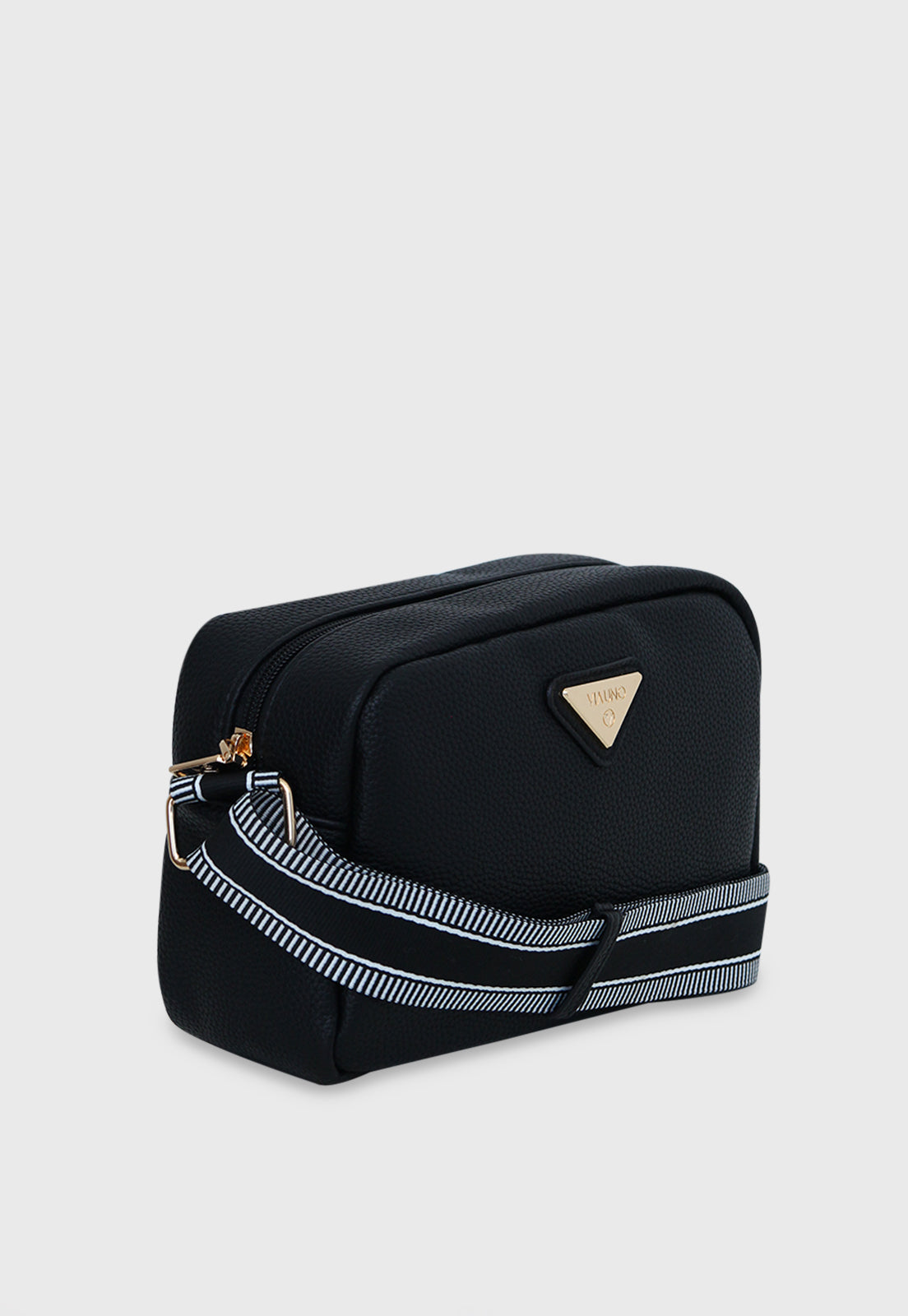 Bolsa Tiracolo VU2581 cor Preto Minimal – Via Uno