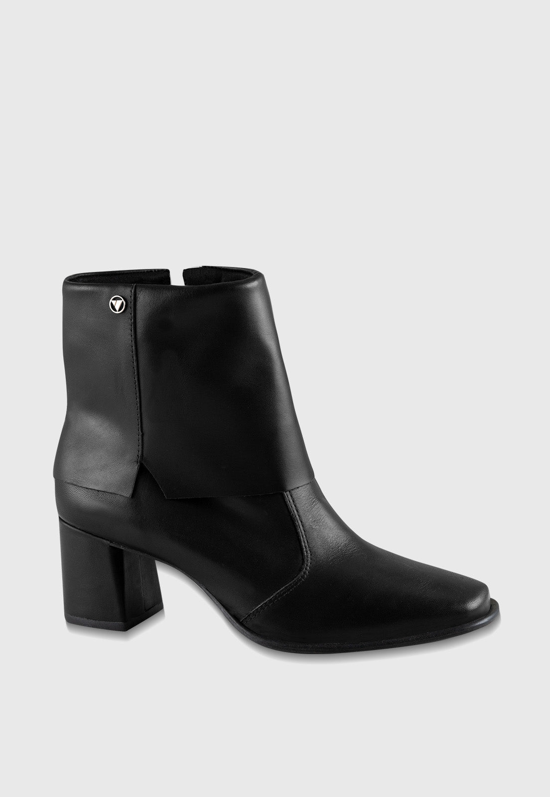Bota de Couro Cano Curto 911003 Couro Napa Preto